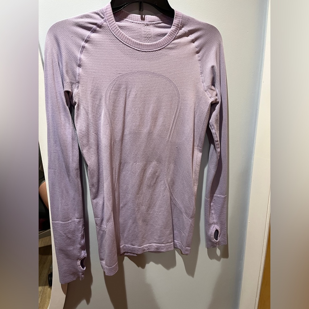Lululemon swiftly tech long sleeve shirt